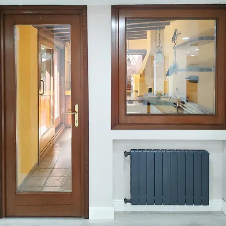 Joivy Sofia Wonderful 2-bed Flat With Views アパート