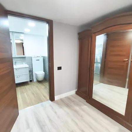 Апартаменты Joivy Sofia Wonderful 2-bed Flat With Views